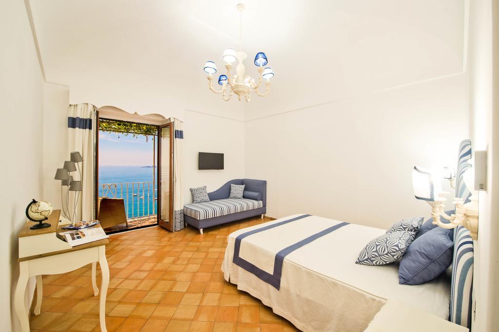 Casa Cinque Apartment Positano Bagian luar foto